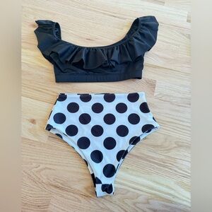 Small Size Pretty Little Thing swimsuit. 
Never worn